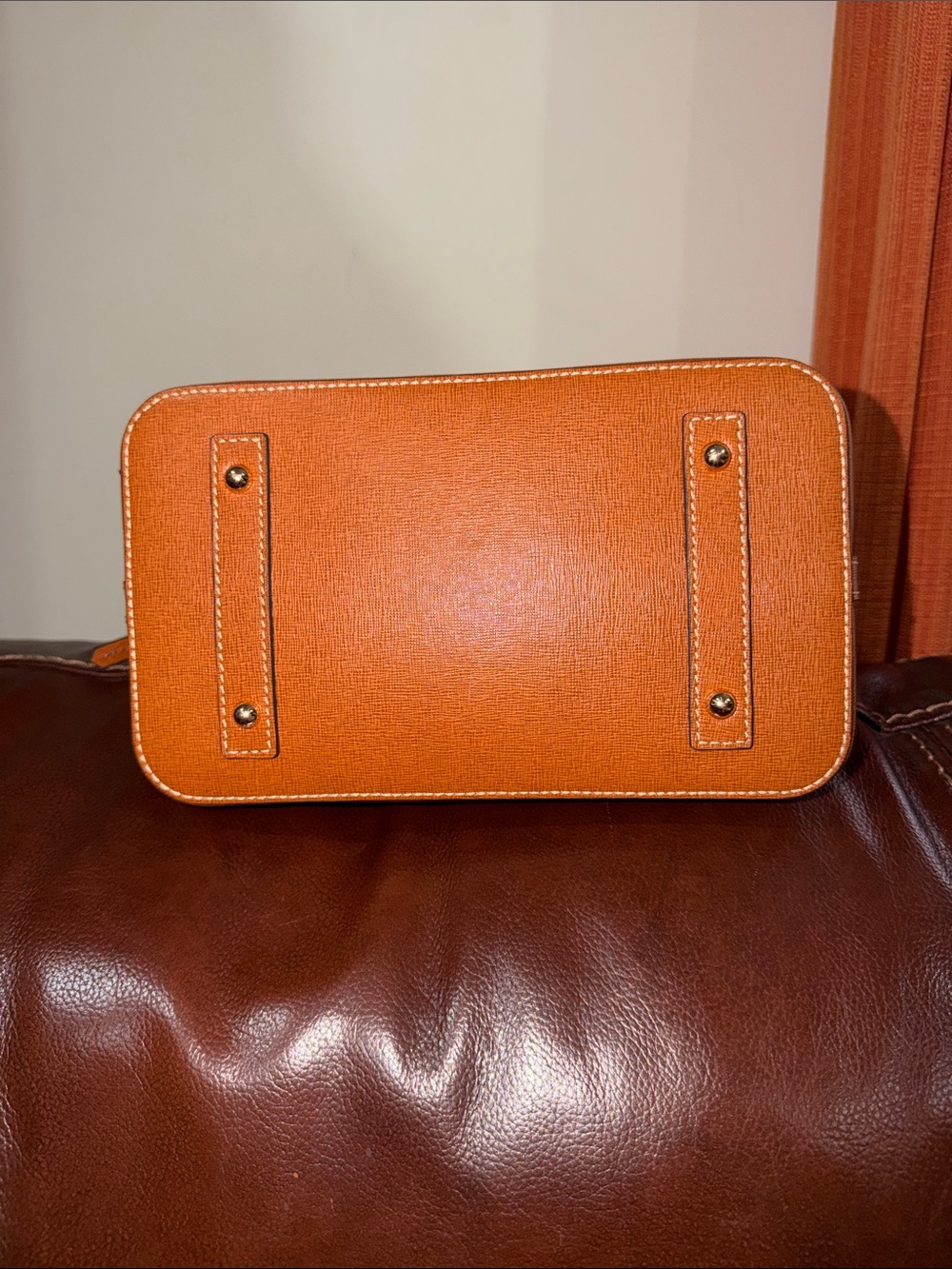 ‼️Dooney & Bourke Domed Leather Satchel Crossbody Bag - Picture 7 of 11